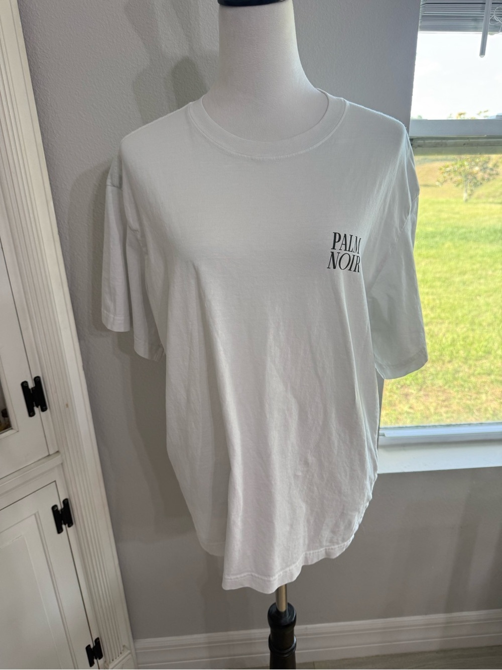 H&M White Short-Sleeve Graphic Tee